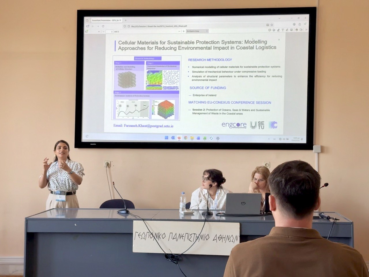 Female studnet presenting 